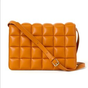 H&M Tan shoulder Bag 💛